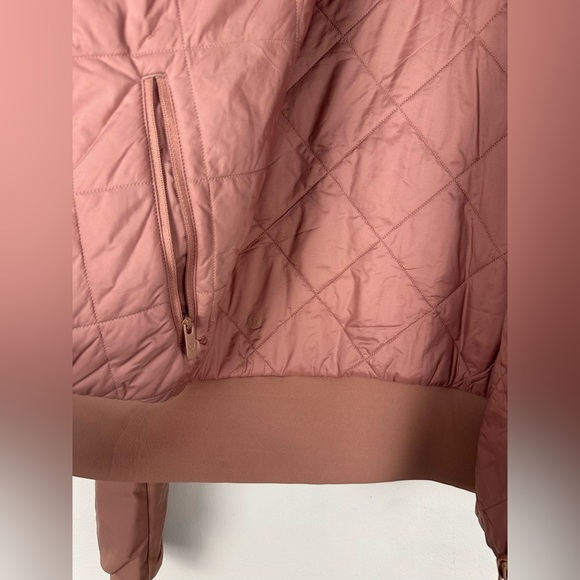 Lululemon Warm Two Ways Bomber Jacket Reversible Women’s Sz 6 - Picture 11 of 13